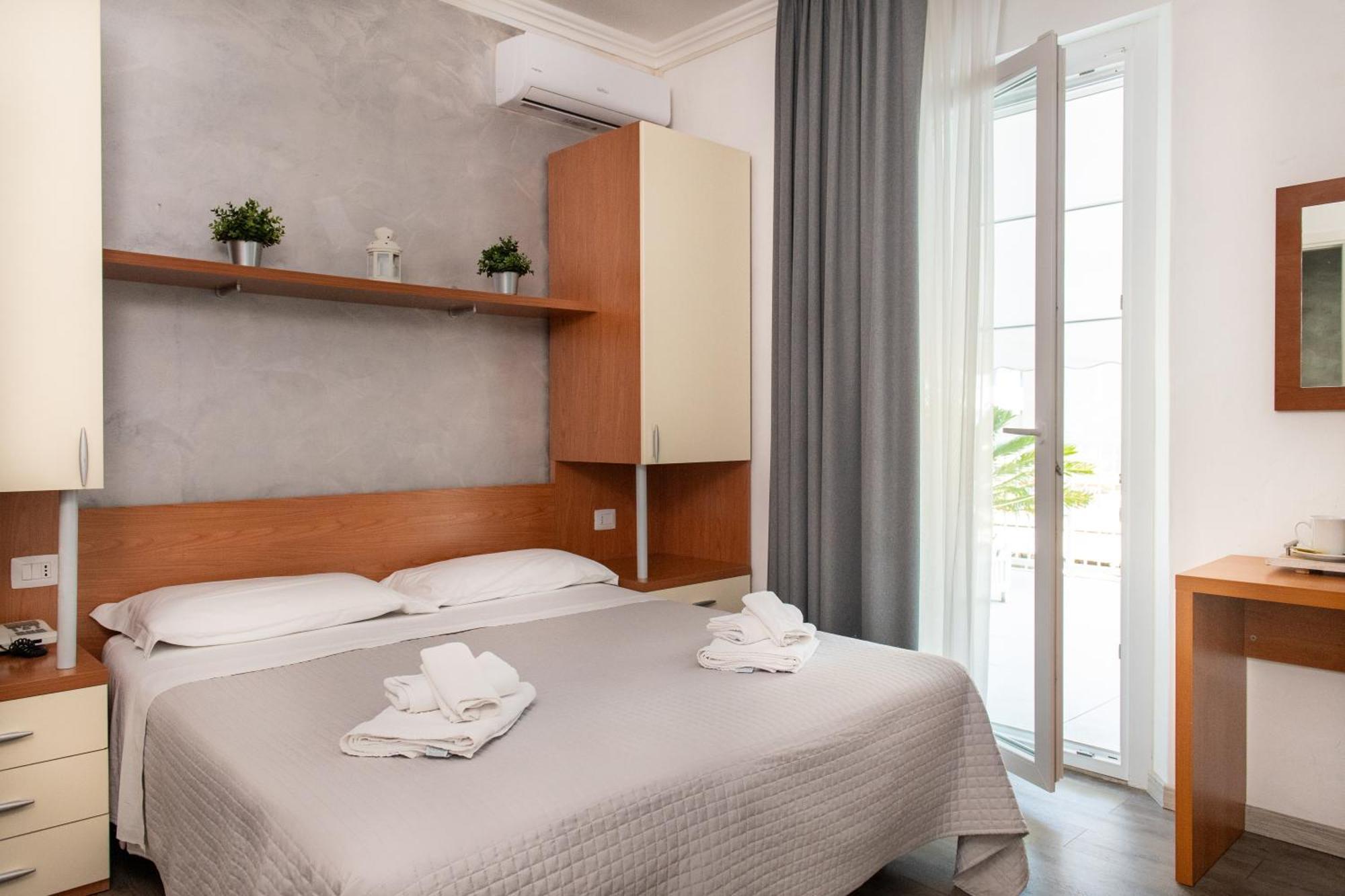 Hotel Hawaii Riccione Zimmer foto