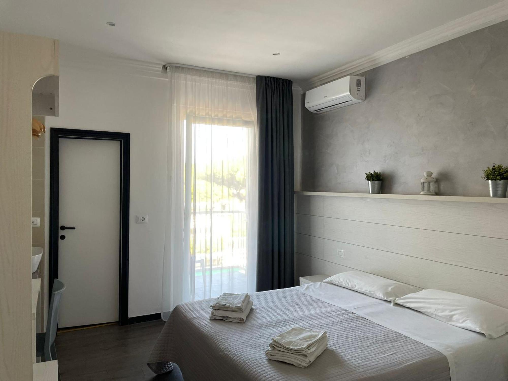 Hotel Hawaii Riccione Exterior foto
